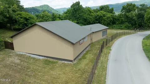 496 River Road Sneedville Tn 37869, Sneedville, TN 37869
