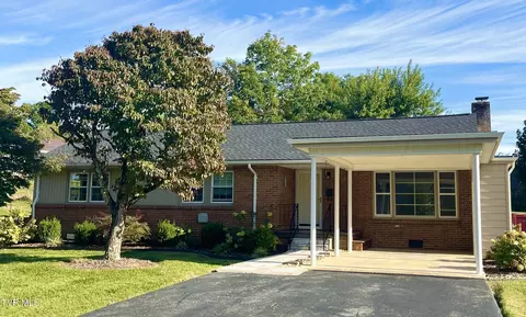 1320 Oxford Place Johnson City Tn 37601, Johnson City, TN 37601
