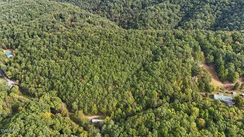 701 Big Arm Branch Road Bluff City Tn 37618, Bluff City, TN 37618