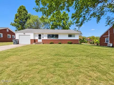 829 Carlisle Drive Kingsport Tn 37660, Kingsport, TN 37660