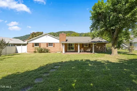 Exterior - 1046 N Elm Avenue Erwin Tn 37650, Erwin, TN 37650 photo 12 of 14