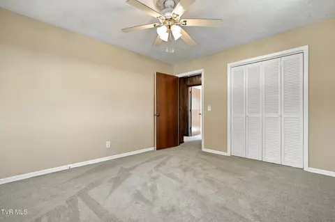 Bedroom - 1046 N Elm Avenue Erwin Tn 37650, Erwin, TN 37650 photo 5 of 7