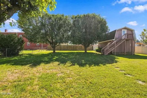 Exterior - 1046 N Elm Avenue Erwin Tn 37650, Erwin, TN 37650 photo 9 of 14