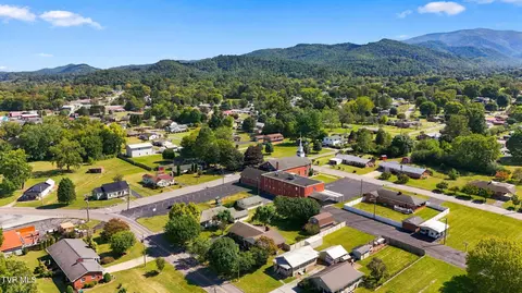 View/Area - 1046 N Elm Avenue Erwin Tn 37650, Erwin, TN 37650 photo 3 of 8