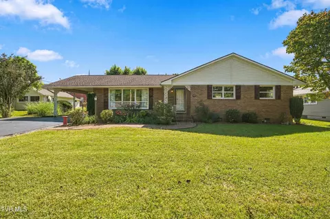 1046 N Elm Avenue Erwin Tn 37650, Erwin, TN 37650