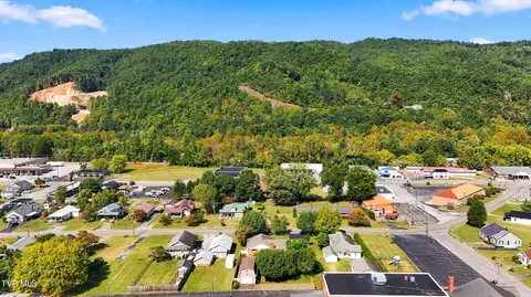 View/Area - 1046 N Elm Avenue Erwin Tn 37650, Erwin, TN 37650 photo 4 of 8