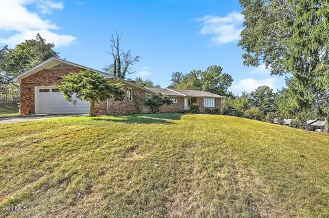 3701 Skyland Drive Kingsport Tn 37664, Kingsport, TN 37664