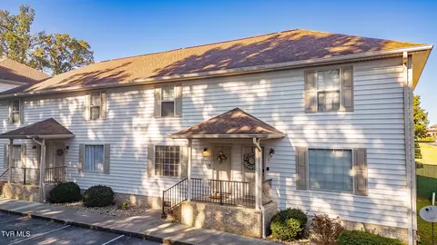563 Boring Chapel Road Apt 10 Johnson City Tn 37615, Johnson City, TN 37615