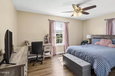 Bedroom - 7806 Old Stage Road Chuckey Tn 37641, Chuckey, TN 37641 photo 3 of 4