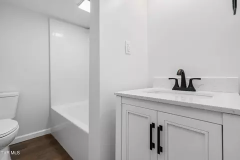 Bath - 1007 Spring Street Johnson City Tn 37604, Johnson City, TN 37604 photo 1 of 3