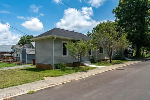 Other - 1007 Spring Street Johnson City Tn 37604, Johnson City, TN 37604 photo 3 of 14