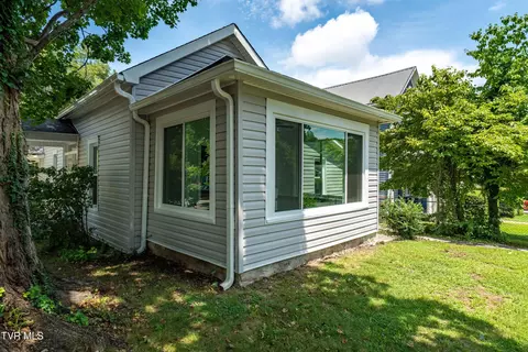 Exterior - 1007 Spring Street Johnson City Tn 37604, Johnson City, TN 37604 photo 2 of 11