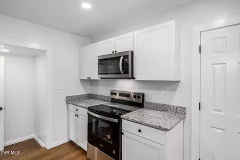 Kitchen - 1007 Spring Street Johnson City Tn 37604, Johnson City, TN 37604 photo 1 of 2