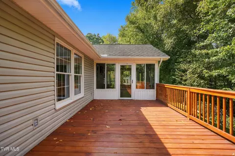 Exterior - 804 Nash Street Wise Va 24293, Wise, VA 24293 photo 8 of 13