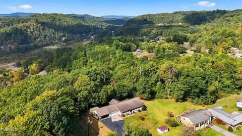 View/Area - 804 Nash Street Wise Va 24293, Wise, VA 24293 photo 3 of 8