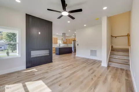 Living - 133 Unaka View Drive Erwin Tn 37650, Erwin, TN 37650 photo 3 of 3