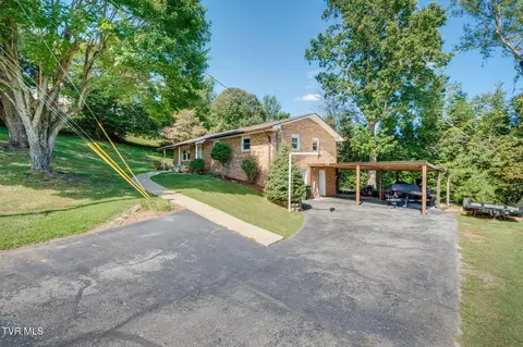 Exterior - 121 Sunset Road Gray Tn 37615, Gray, TN 37615 photo 2 of 7