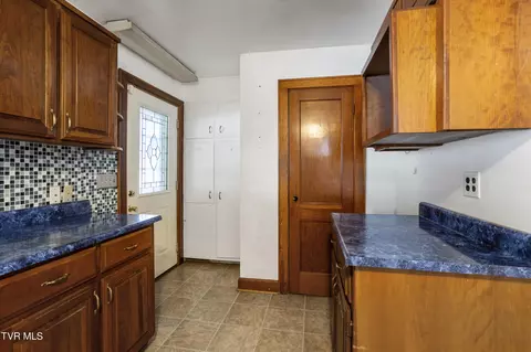 Other - 565 Bowlin Street Damascus Va 24236, Damascus, VA 24236 photo 5 of 13
