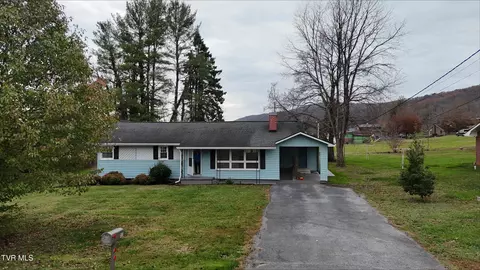 113 Briggs Street Unicoi Tn 37692, Unicoi, TN 37692