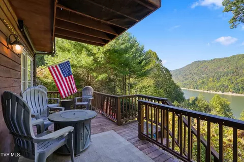 141 Terrace Private Drive Butler Tn 37640, Butler, TN 37640