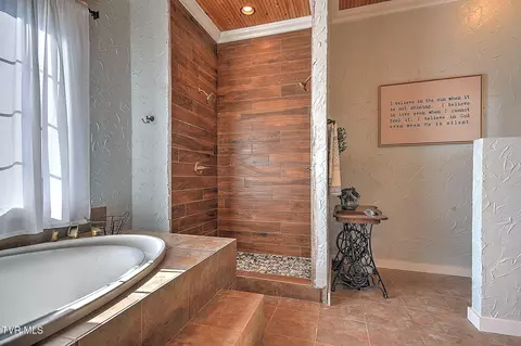 Bath - 167 Gray Road Bristol Tn 37620, Bristol, TN 37620 photo 6 of 7