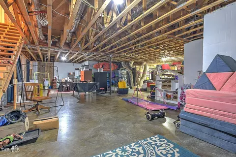 Other - 167 Gray Road Bristol Tn 37620, Bristol, TN 37620 photo 8 of 26