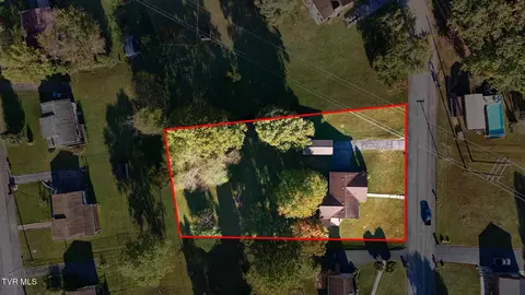 View/Area - 340 Springfield Drive Bristol Tn 37620, Bristol, TN 37620 photo 1 of 2