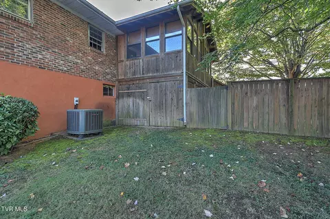 Exterior - 340 Springfield Drive Bristol Tn 37620, Bristol, TN 37620 photo 7 of 13