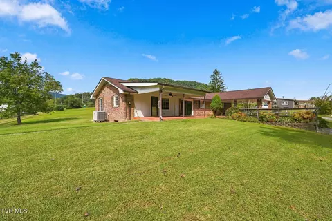 Exterior - 233 Thorngrove Drive Duffield Va 24244, Duffield, VA 24244 photo 7 of 10
