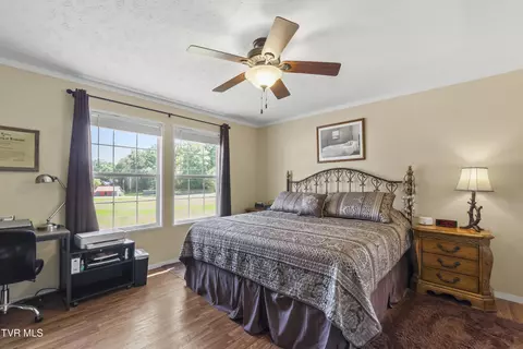 Bedroom - 3259 Glendale Road Bybee Tn 37713, Bybee, TN 37713 photo 7 of 9