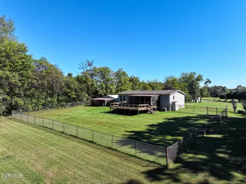 Exterior - 3259 Glendale Road Bybee Tn 37713, Bybee, TN 37713 photo 12 of 25