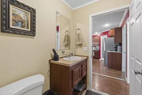 Entry Way - 3259 Glendale Road Bybee Tn 37713, Bybee, TN 37713 photo 1 of 1