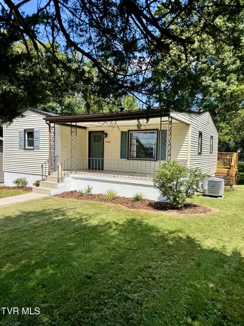 2105 Westfield Street Bristol Va 24201, Bristol, VA 24201
