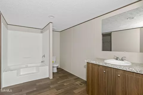 Bath - 6350 Baileyton Road Greeneville Tn 37745, Greeneville, TN 37745 photo 2 of 2