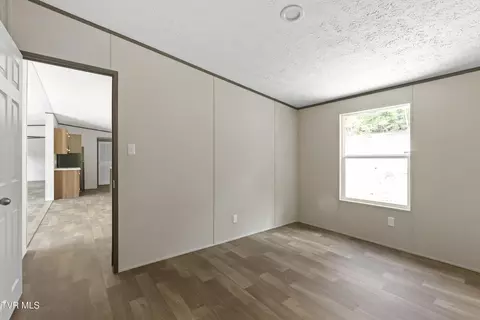Bedroom - 6350 Baileyton Road Greeneville Tn 37745, Greeneville, TN 37745 photo 5 of 7