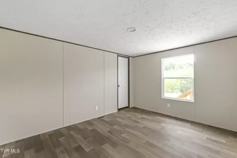 Bedroom - 6350 Baileyton Road Greeneville Tn 37745, Greeneville, TN 37745 photo 1 of 7