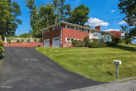 229 Darlington Drive Kingsport Tn 37660, Kingsport, TN 37660