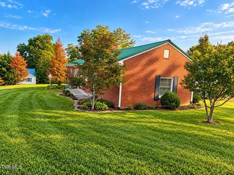 Exterior - 200 E Grove Street Greeneville Tn 37745, Greeneville, TN 37745 photo 3 of 5