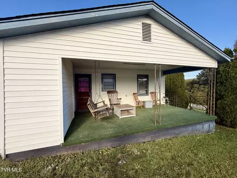 Exterior - 475 Beaverview Drive Bristol Va 24201, Bristol, VA 24201 photo 4 of 4