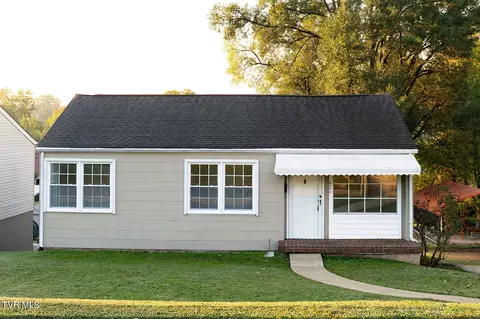621 Jackson Street Kingsport Tn 37660, Kingsport, TN 37660