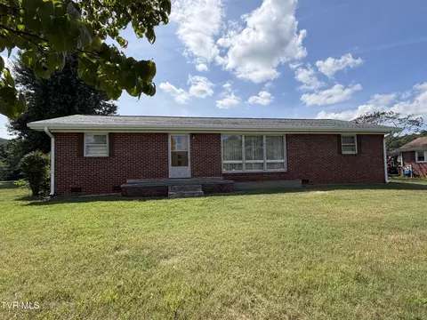 130 Mill Pond Road Elizabethton Tn 37643, Elizabethton, TN 37643
