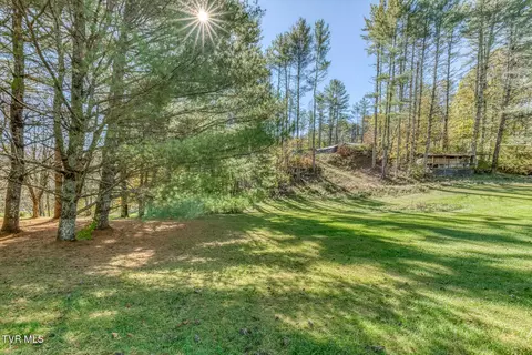00 Beaver Walk Road Mountain City Tn 37683, Mountain City, TN 37683