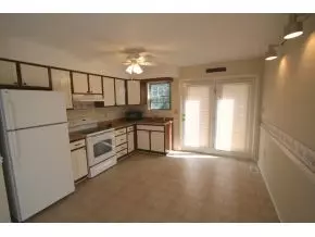 2003 Michael Drive Johnson City Tn 37604, Johnson City, TN 37604 photo 4