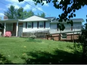 176 Central Avenue Bristol Tn 37620, Bristol, TN 37620 photo 2