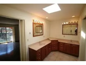 911 Millercrest Drive Johnson City Tn 37604, Johnson City, TN 37604 photo 9