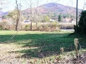 121 Brummitt Street Hampton Tn 37658, Hampton, TN 37658 photo 5
