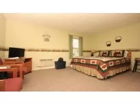 203 Laurel Avenue Damascus Va 24236, Damascus, VA 24236 photo 18