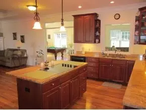 1006 Willows Trace Drive Johnson City Tn 37601, Johnson City, TN 37601 photo 6