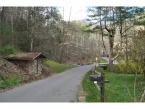 253 Tumbling Creek Erwin Tn 37650, Erwin, TN 37650 photo 14
