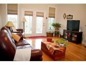 1017 Willows Trace Johnson City Tn 37601, Johnson City, TN 37601 photo 2